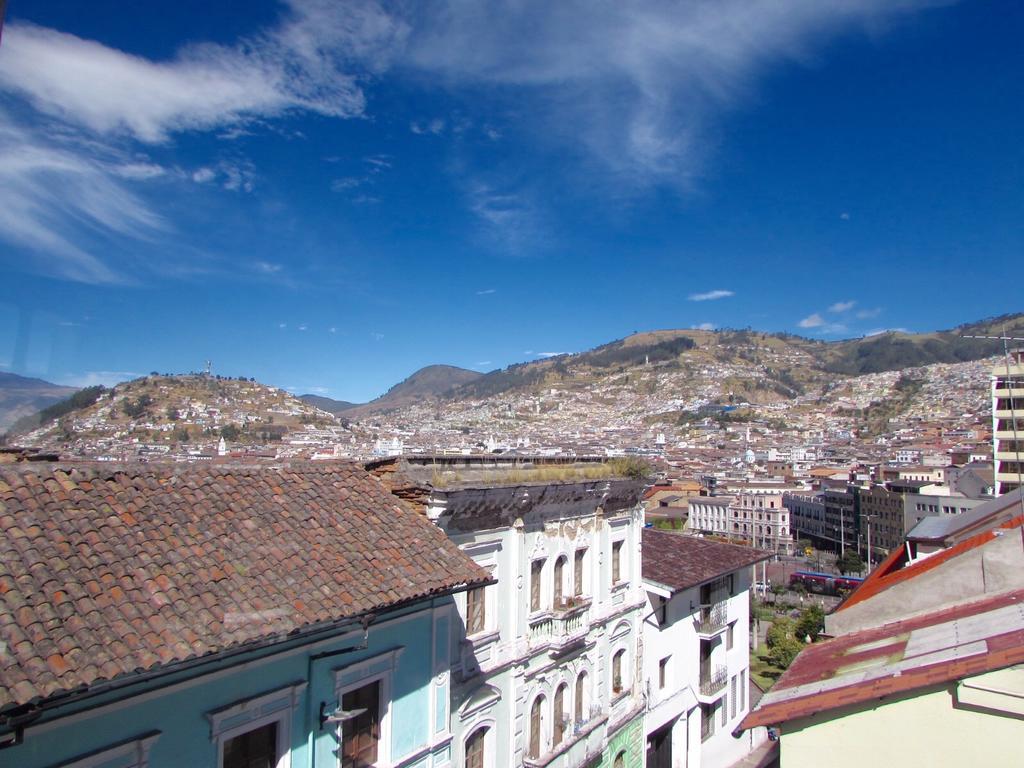 San Blas House & Suites Кито Экстерьер фото