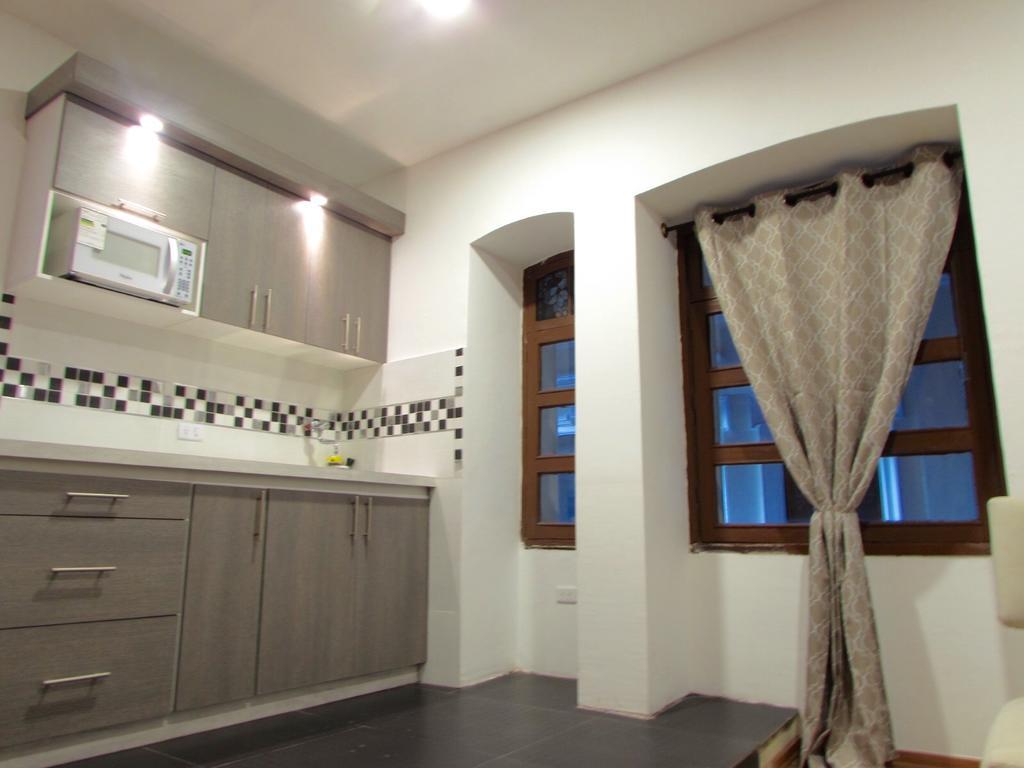 San Blas House & Suites Кито Экстерьер фото