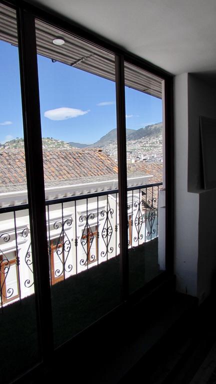 San Blas House & Suites Кито Экстерьер фото