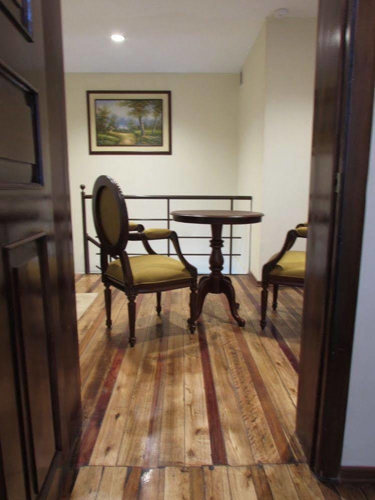 San Blas House & Suites Кито Экстерьер фото